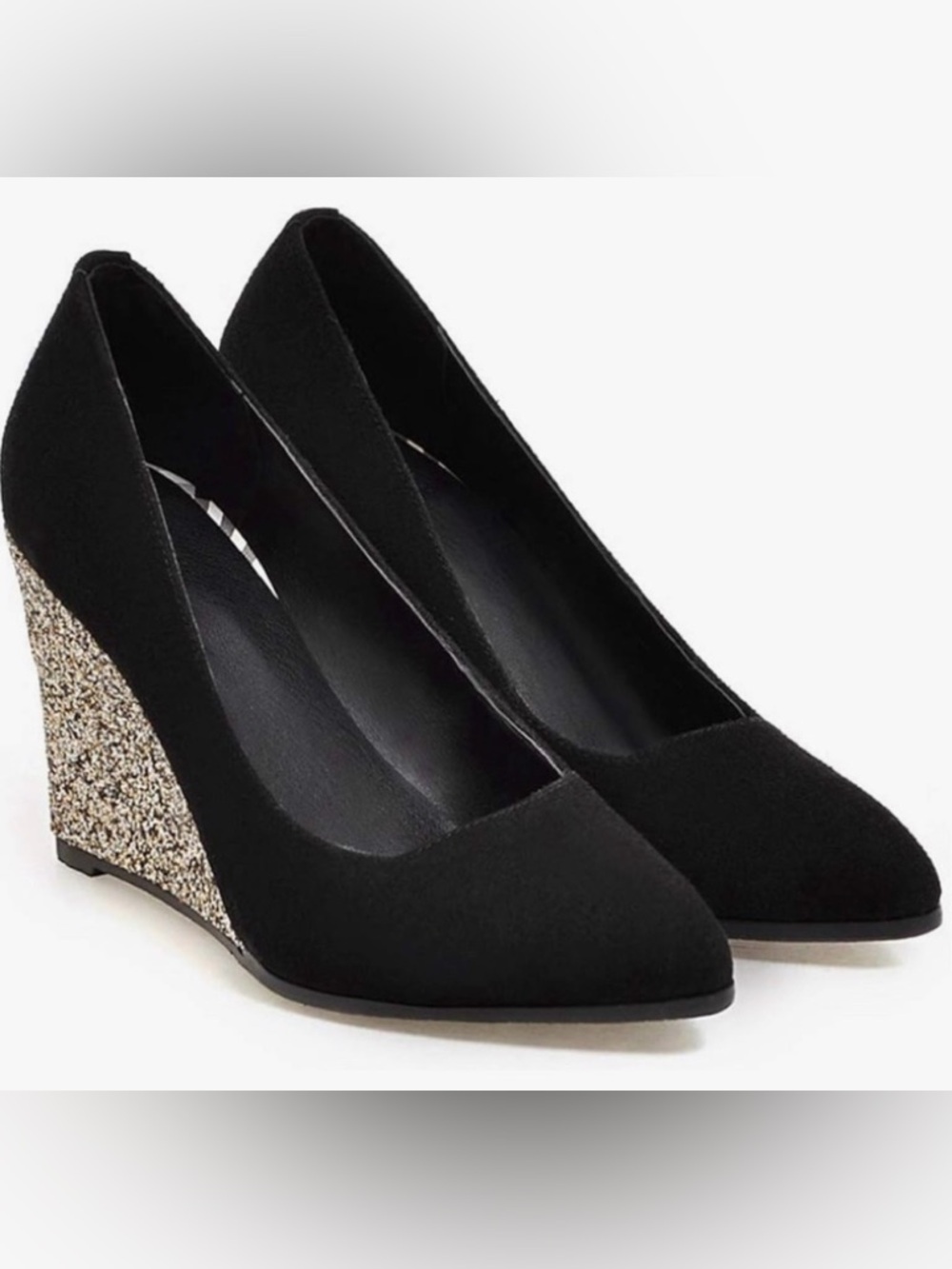 NEW Elegant Black and Gold Wedge Heels Size 8